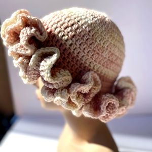 Mauve handmade ruffle beanie